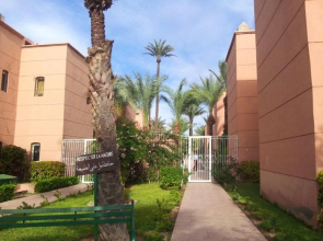 Apartment with 3 Bedrooms in Marrakesh, with Pool Access, Enclosed Garden And Wifi