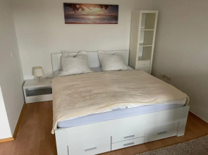 1,5 Zimmer Apartment, 38,5 qm, frisch möbliert