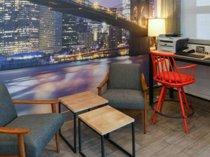 Red Lion Inn and Suites Brooklyn