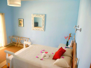 Barefoot Suites