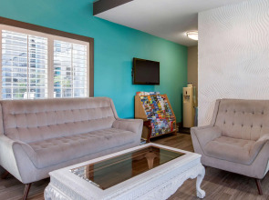 Quality Inn Near Hollywood Walk of Fame