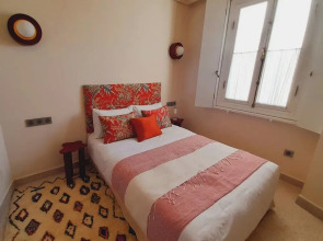 Absinthe Guest House