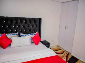 Lux Suites Nanyuki Business Apartment