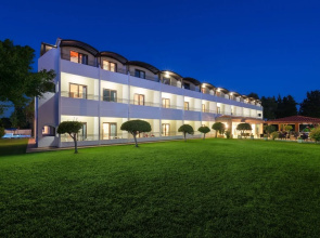 Matoula Beach Hotel