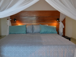 Gin and Jack Beach House