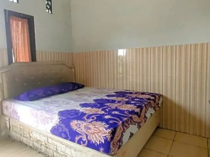 Hotel 77