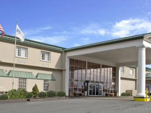 Park Inn by Radisson Harrisburg West