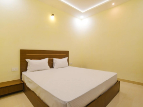 FabHotel Mangal Shree