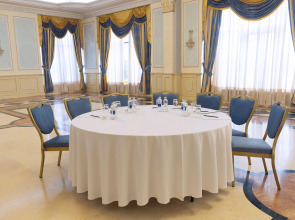 Radisson Hotel, Астана