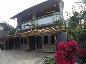 OYO 967 Cajoma Guesthouse