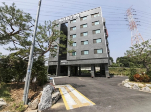 Fine Hotel