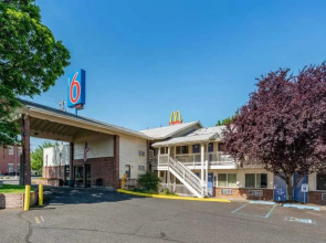 Motel 6 Clarkston, WA
