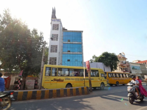 OYO 23158 Hotel The Taj