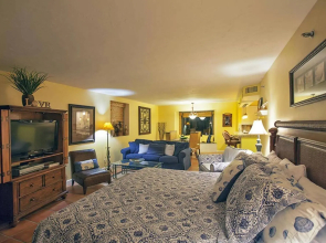 Beachside Towers at Sandestin by Panhandle Getaways