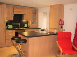 Nelson Seaside Apartment