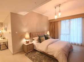 Frank Porter - Marina Promenade