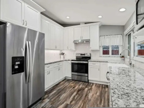 Family 4BR Home With Patio by Willowcreek Park
