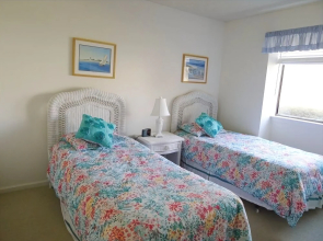 92 Eaton - 2 Bedroom Condo