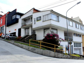 Casa Blanca Hostal Manizales - Hostel