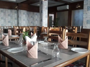Hopp Inn