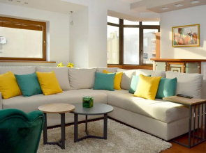 He-Ra Apartment 5