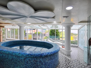 Sunny Hill Apartments & Aqua Park