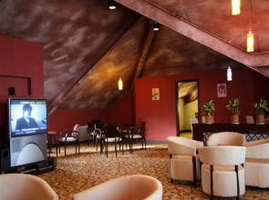 Summer Hotel