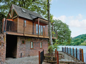 Inglenook Boathouse
