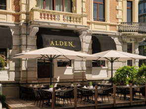 ALDEN Suite Hotel Spluegenschloss Zurich