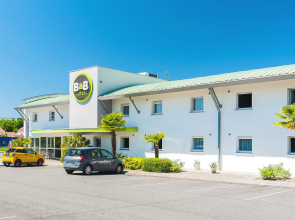 B&B HOTEL Pau Lescar