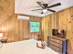 Hot Tub Relaxation: Mountaintop Gem in Burnsville!