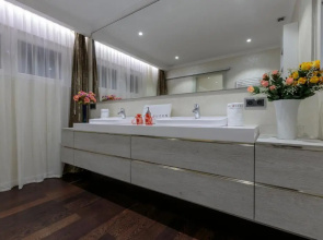 The Queen Luxury Apartments Villa Vinicia