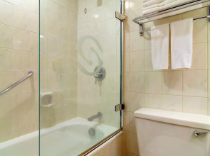 Hotel Shangri-La Kota Kinabalu