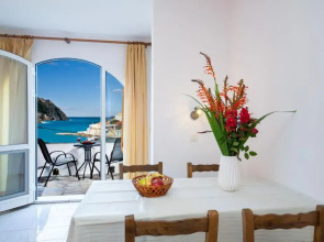 Gardenia House