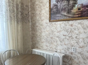 Apartments on Druzhby Narodov Avenue 15/1