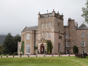 Macdonald Pittodrie House