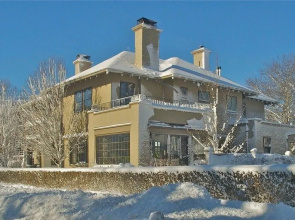 Hilltop Inn