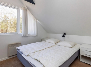 8 Person Holiday Home in Hojslev-by Traum