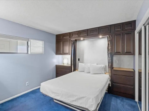 Holiday Surf And Racquet Club 705 2 Bedroom Condo by Redawning