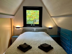 Lanaken Luxe Garden Retreat