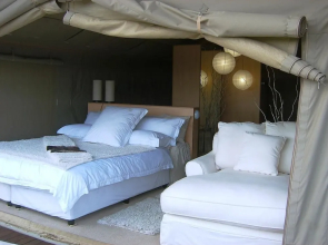 Thulani Game Lodge And Eco Estate