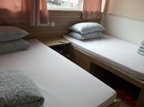 K&B Hostel