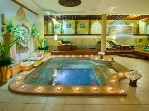 Khaolak Bay Front Resort