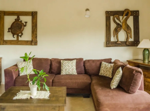 Well Furnished w Private Pool, BBQ & Palapa Bar