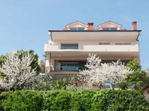 Apartments Komel
