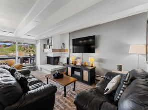Anchorage West Condos Building 10, Unit #105