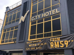 N City Hotel