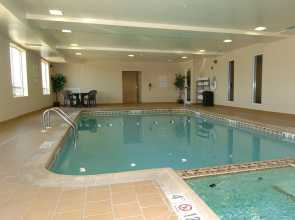 Holiday Inn Express Hutchinson by IHG
