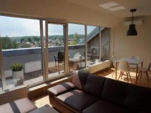 Napoleon Hill Apartment