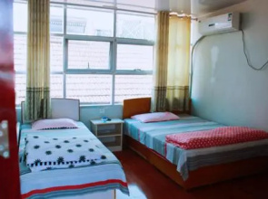 Rizhao Yiyu Fengshang Home Inn